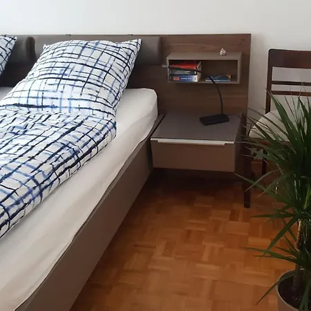 Nelli Апартаменты Альбштадт